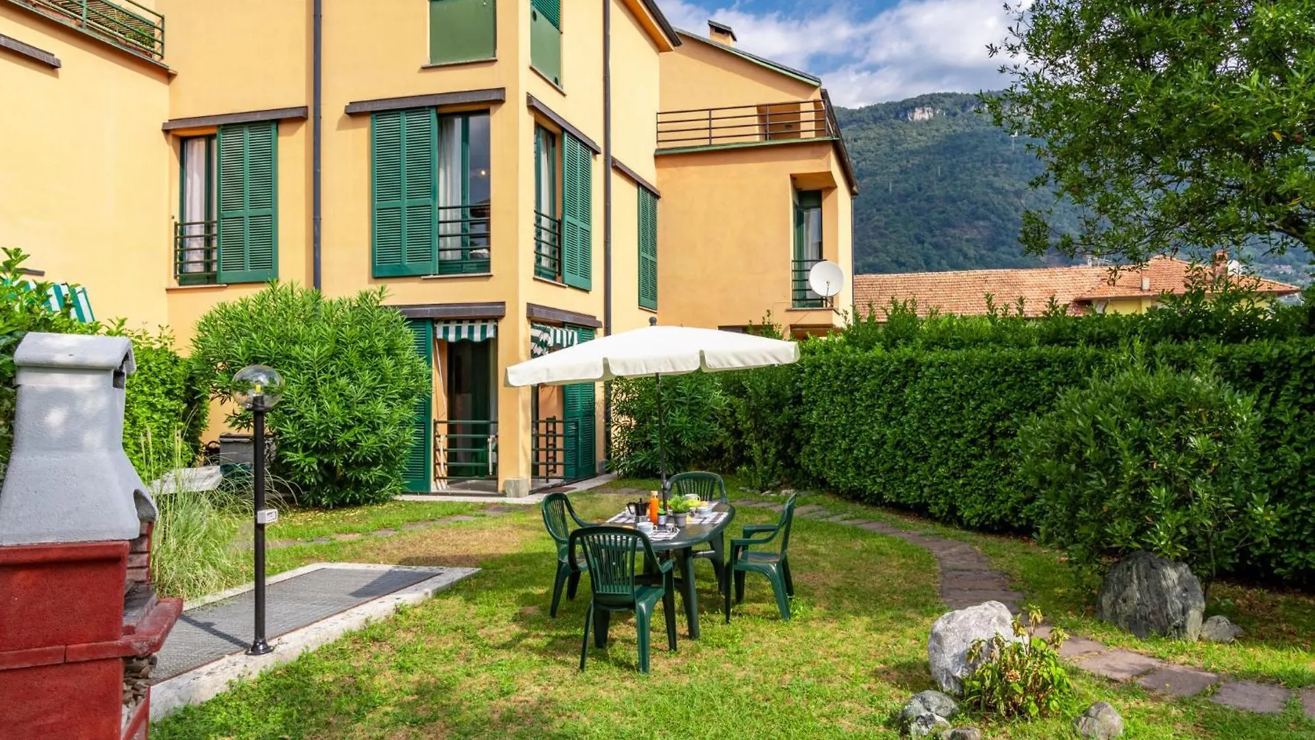 Holiday Home La Finestra Sul Lago By Interhome contacts